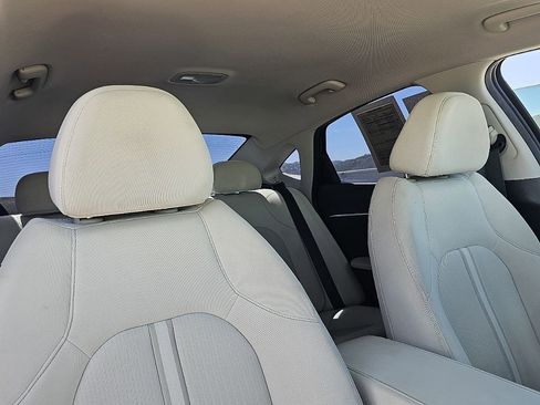 Used 2023 Hyundai Sonata SEL FWD image 16