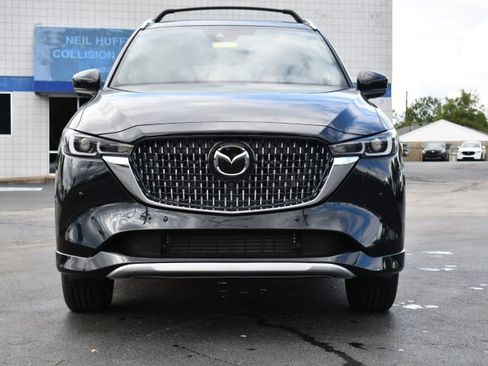 New 2025 MAZDA CX-5 Signature image 2