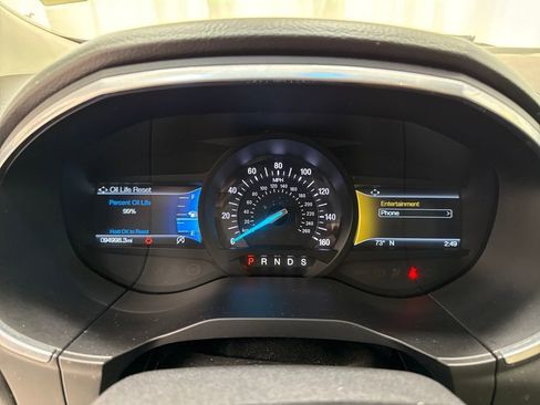 Used 2019 Ford Edge Titanium image 27