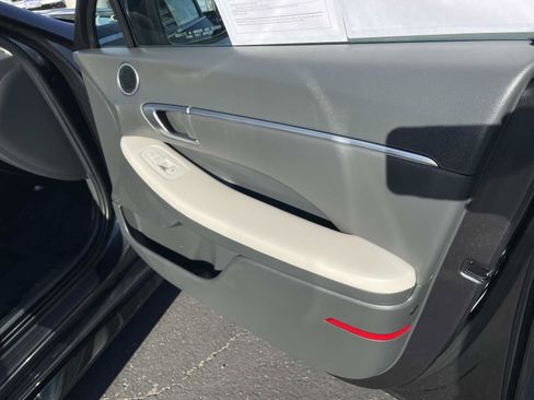 Certified 2023 Hyundai Sonata SEL w/ Convenience Package image 26