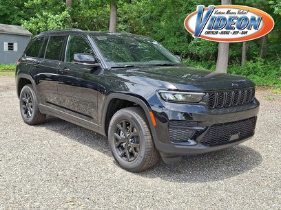 New 2025 Jeep Grand Cherokee Altitude