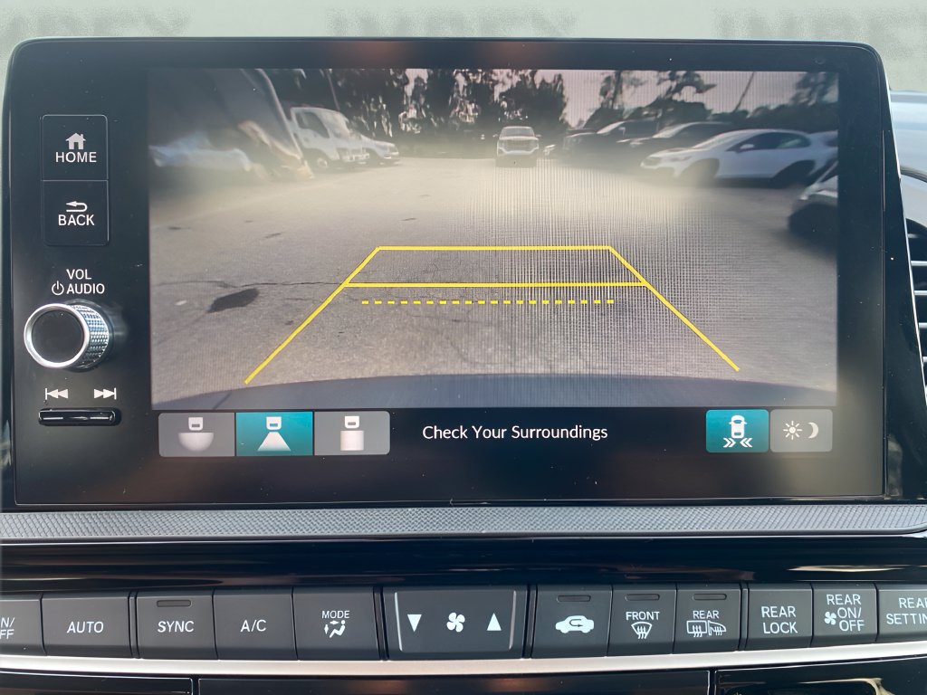Used 2025 Honda Odyssey EX-L image 14