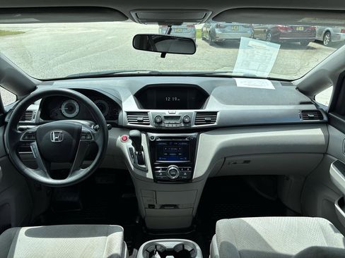 Used 2014 Honda Odyssey EX image 12