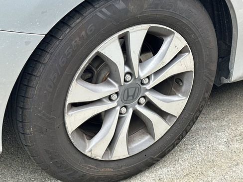 Used 2013 Honda Accord LX image 7