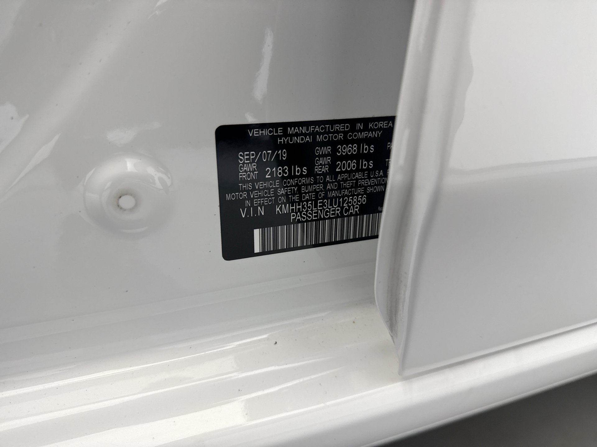 Used 2020 Hyundai Elantra GT FWD image 21