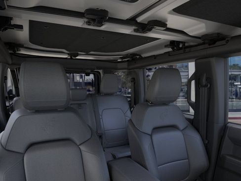 New 2026 Ford Bronco Badlands w/ Sasquatch Package AWD/4WD image 12