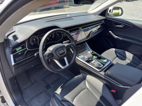 Used 2023 Audi Q8 Premium w/ Convenience Package AWD/4WD image 20