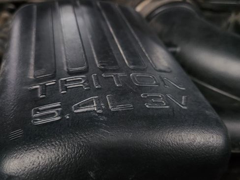 Used 2014 Ford Expedition XLT image 61