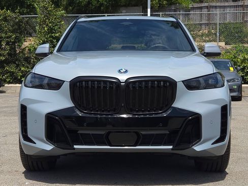 Used 2024 BMW X5 xDrive50e w/ Executive Package AWD/4WD image 2