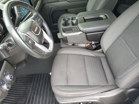 Used 2023 GMC Sierra 1500 SLE image 16