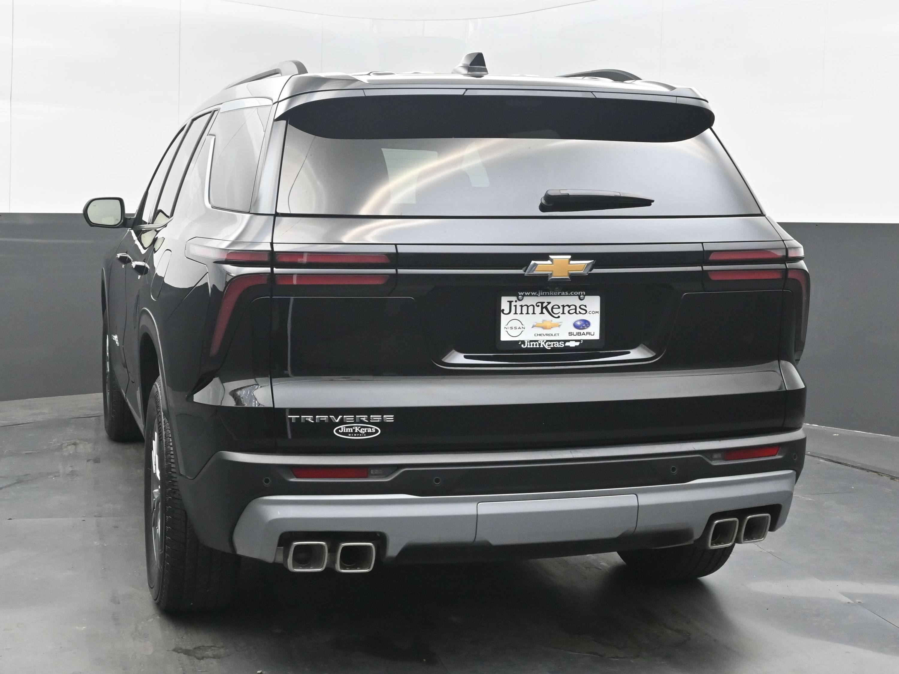 Used 2026 Chevrolet Traverse LT w/ Driver Confidence Package FWD image 8