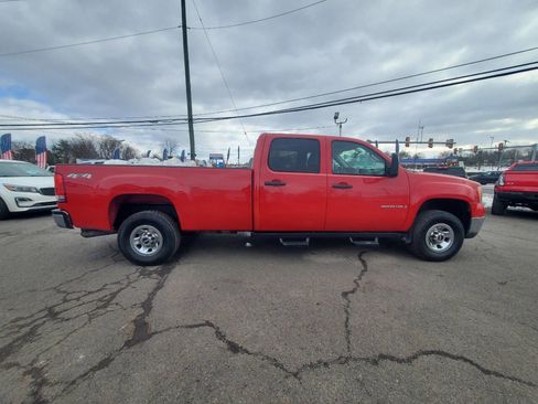 Used 2009 GMC Sierra 3500 SLE w/ Convenience Package image 6