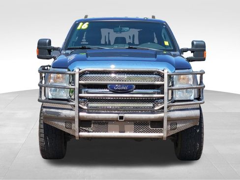 Used 2016 Ford F250 Lariat w/ Lariat Interior Package AWD/4WD image 5