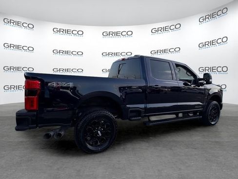 Used 2024 Ford F250 XLT w/ Black Appearance Package AWD/4WD image 6