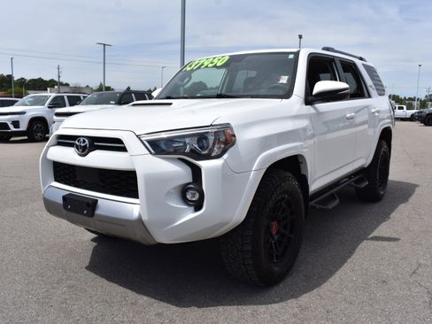 Used 2022 Toyota 4Runner TRD Off-Road Premium image 5