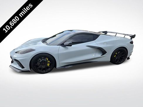 Used 2023 Chevrolet Corvette Stingray Coupe w/ Z51 Performance Package RWD image 2