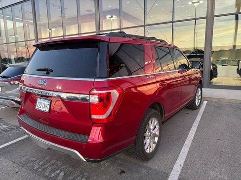 Used 2021 Ford Expedition XLT AWD/4WD image 4