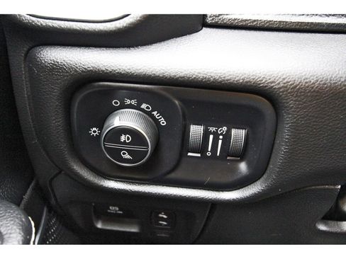 Used 2023 RAM 1500 Laramie image 18