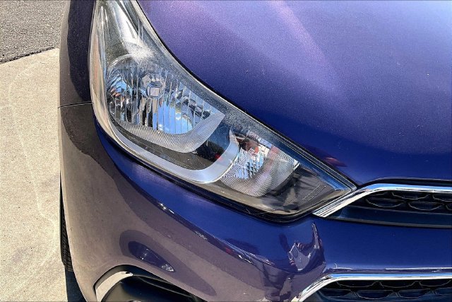 Used 2017 Chevrolet Spark LT FWD image 27