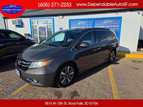 Used 2016 Honda Odyssey Touring Elite image 1