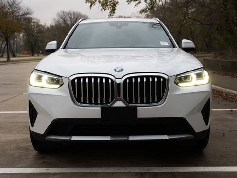 Used 2022 BMW X3 xDrive30i w/ Premium Package image 3