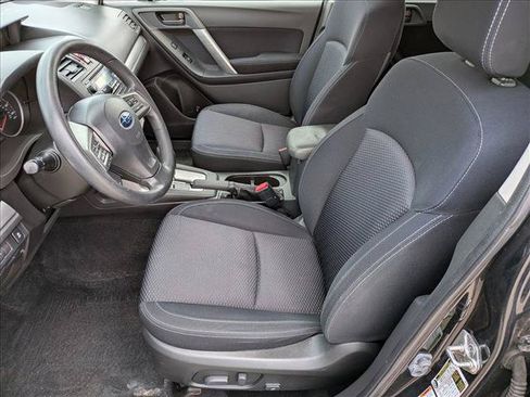 Used 2015 Subaru Forester 2.5i Premium w/ Protection Package #1 AWD/4WD image 21