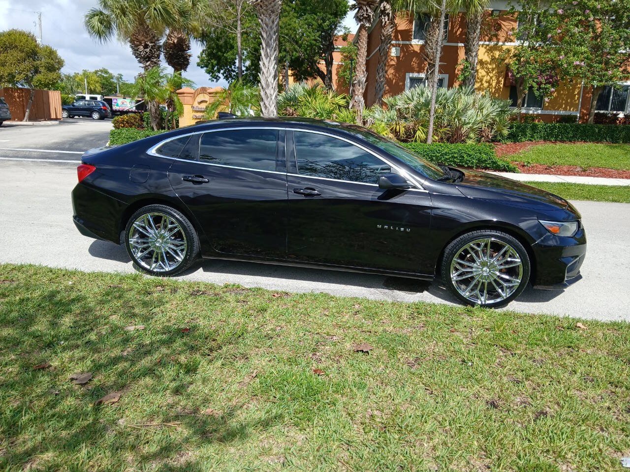Used 2016 Chevrolet Malibu LS FWD image 5