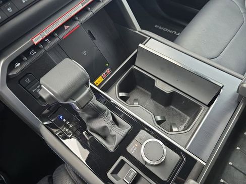 Used 2025 Toyota Tundra Platinum image 24