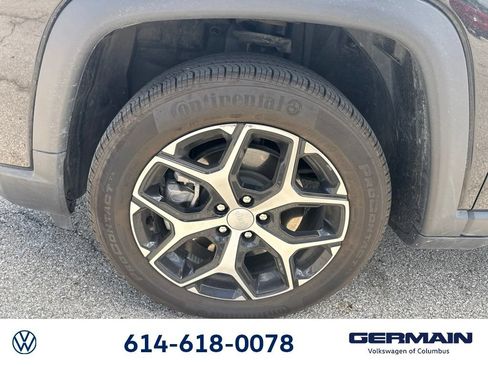 Used 2024 Jeep Compass Limited AWD/4WD image 15