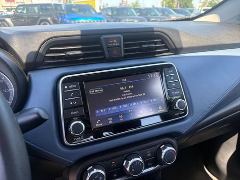 Used 2025 Nissan Versa SV FWD image 20