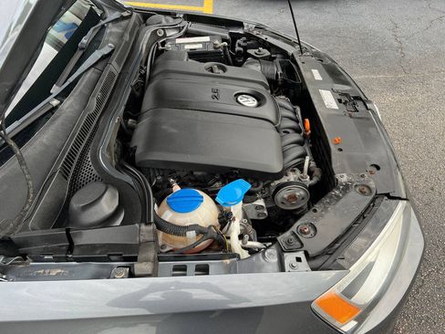 Used 2012 Volkswagen Jetta SE FWD image 38
