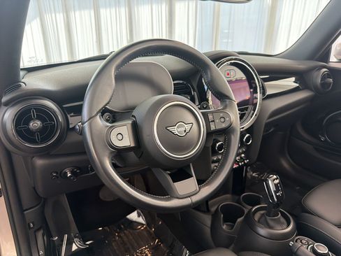 Used 2024 MINI Cooper S FWD image 4