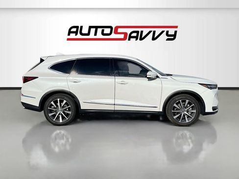Used 2025 Acura MDX w/ Technology Package image 8