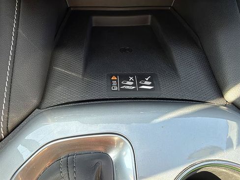 Used 2024 Chevrolet Blazer LT w/ Sound & Technology Package AWD/4WD image 43