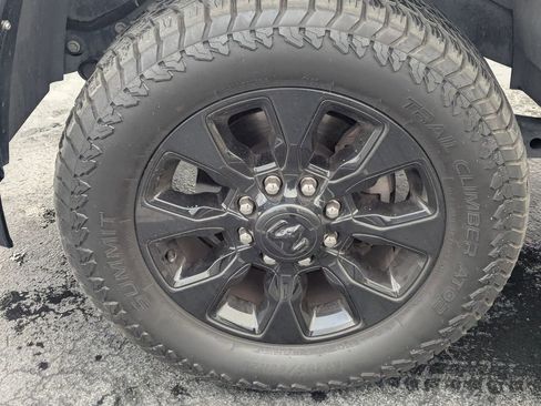 Used 2022 RAM 2500 Limited image 14