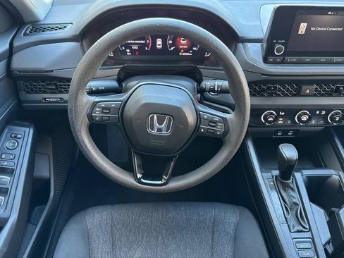 Used 2024 Honda Accord LX image 27