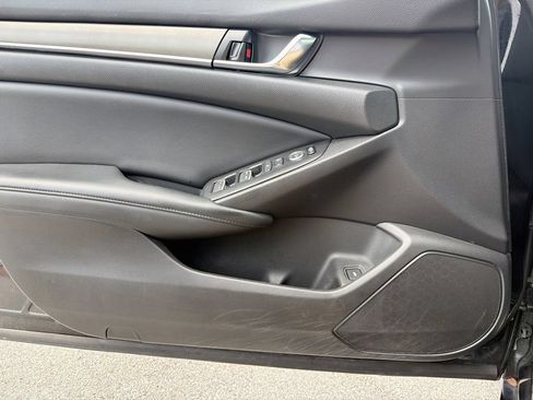Used 2021 Honda Accord LX image 19