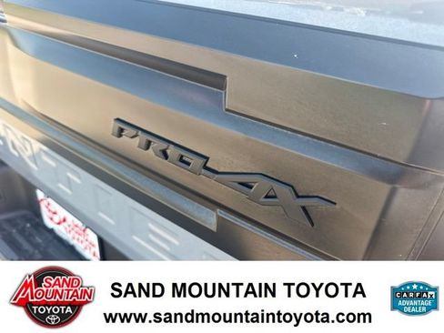 Used 2025 Nissan Frontier PRO-4X w/ Interior Protection Package AWD/4WD image 9