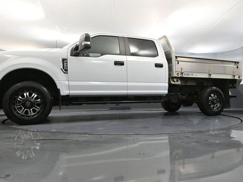 Used 2022 Ford F250 XL w/ Power Equipment Group image 51