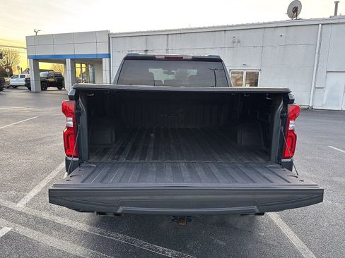 Used 2022 Chevrolet Silverado 1500 RST image 7