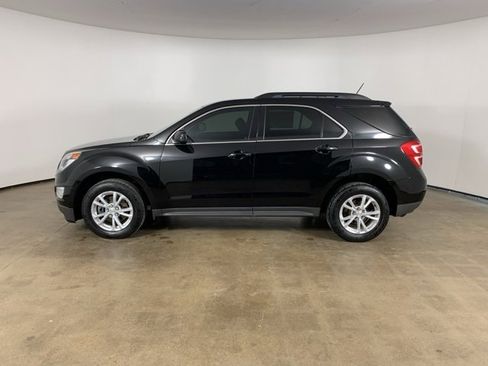 Used 2017 Chevrolet Equinox LT w/ Convenience Package image 16