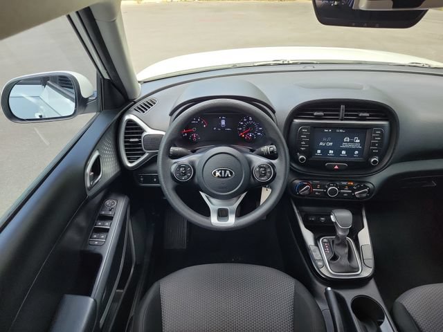 Used 2021 Kia Soul LX FWD image 10