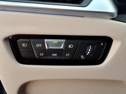 Used 2022 BMW 430i Convertible w/ M Sport Package RWD image 16