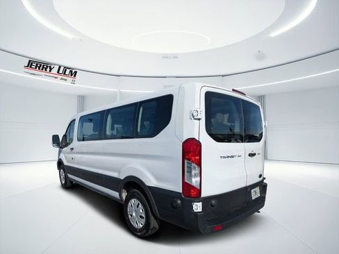 Used 2024 Ford Transit 350 XLT image 5