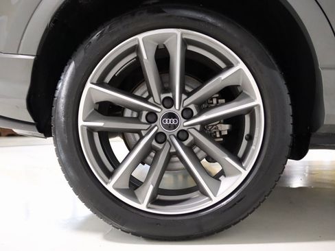 Used 2021 Audi Q3 2.0T Premium Plus w/ Premium Plus Package image 79