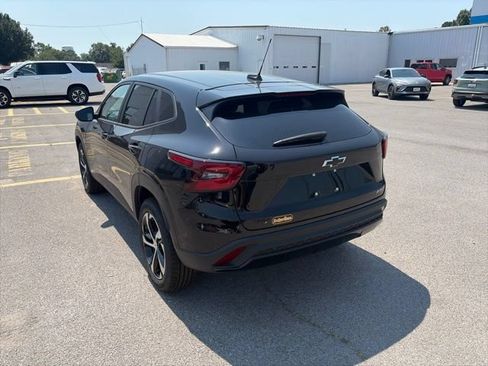 New 2026 Chevrolet Trax RS w/ Driver Confidence Package FWD image 4