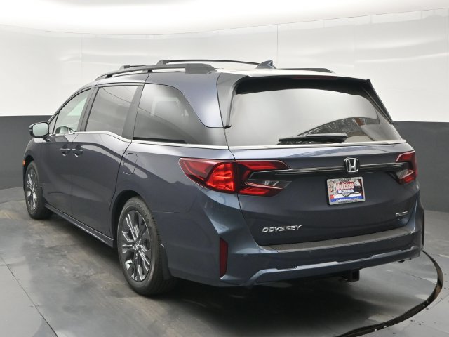 New 2027 Honda Odyssey Touring image 4