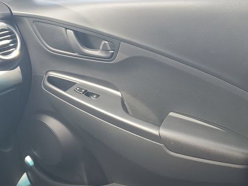 Used 2019 Hyundai Kona SEL FWD image 13