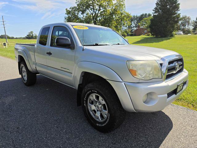 Used 2008 Toyota Tacoma PreRunner RWD image 4