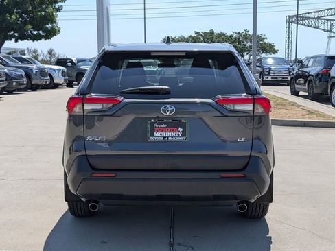 Used 2025 Toyota RAV4 LE FWD image 7